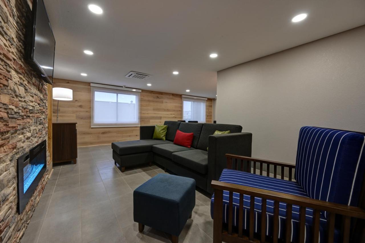 Country Inn & Suites By Radisson, Pierre, Sd Ngoại thất bức ảnh
